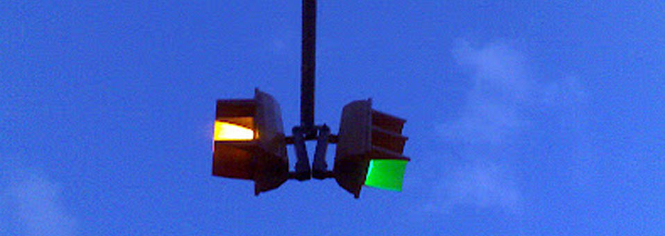 Qué hacer cuando hay una señal en un semáforo